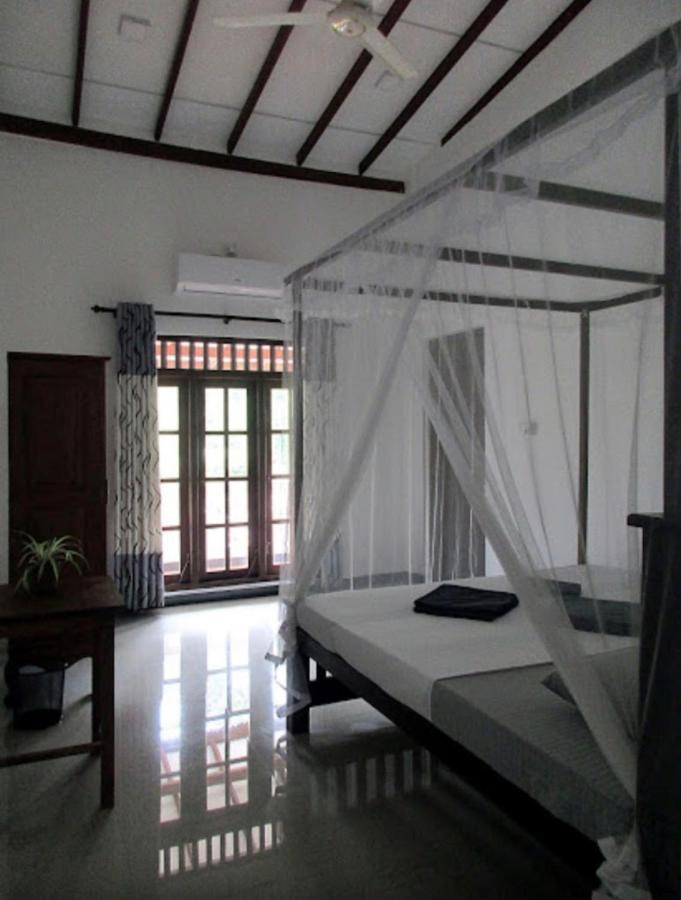 Royal Ace Unawatuna Exterior foto