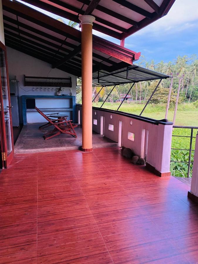 Royal Ace Unawatuna Exterior foto