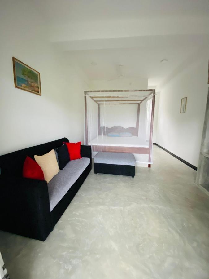 Royal Ace Unawatuna Exterior foto