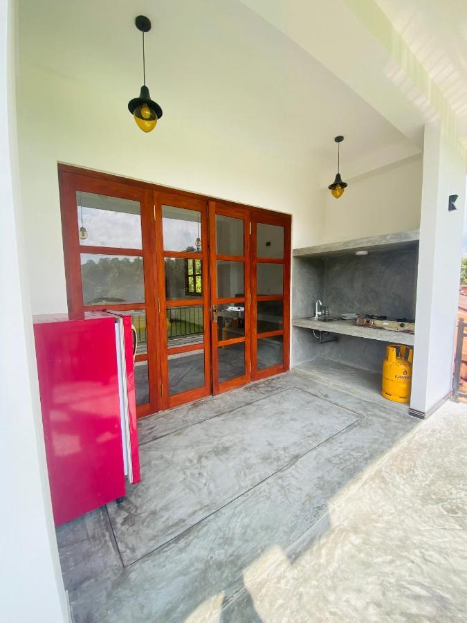 Royal Ace Unawatuna Exterior foto