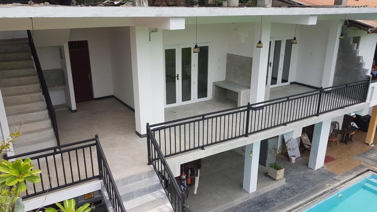 Royal Ace Unawatuna Exterior foto